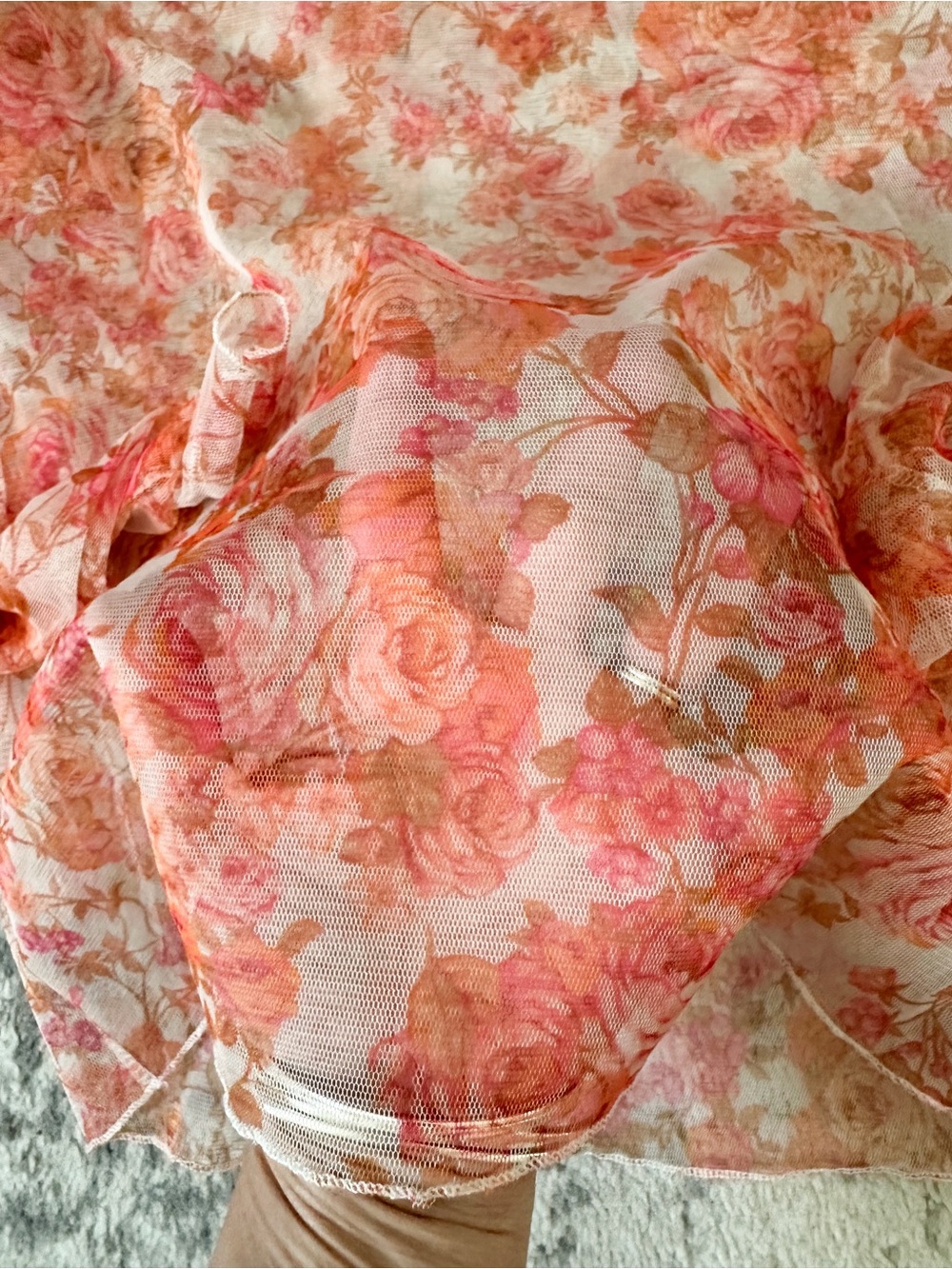 ⭐️3/$30⭐️ (bundle deal) ZARA Sheer Floral Mesh Top - Picture 8 of 8